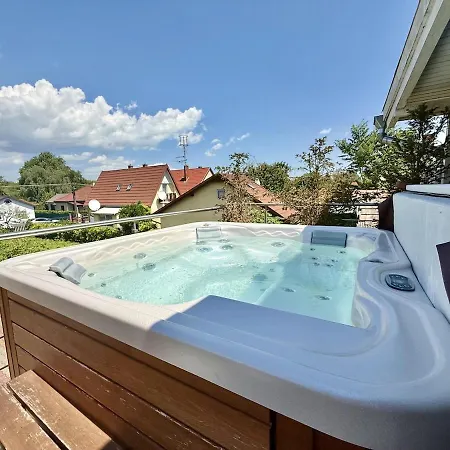 Lelle Udvar 3 Private Jacuzzi Ac Free Parking Διαμέρισμα